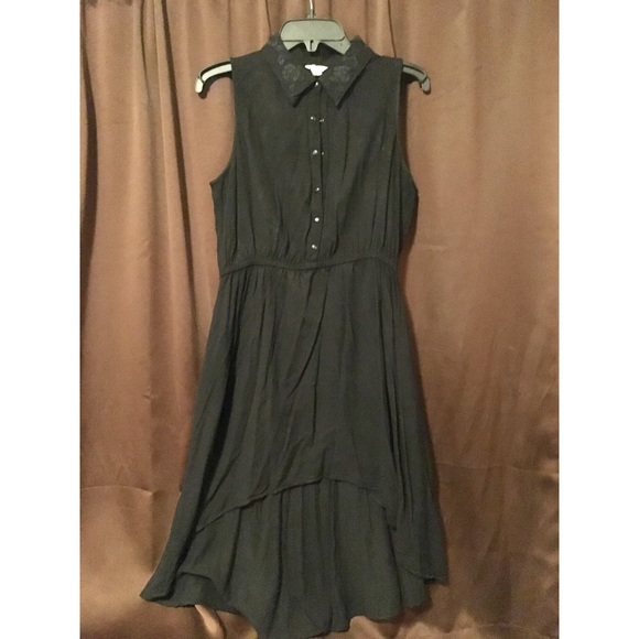 Forever 21 Dresses & Skirts - Black Hi Low dress